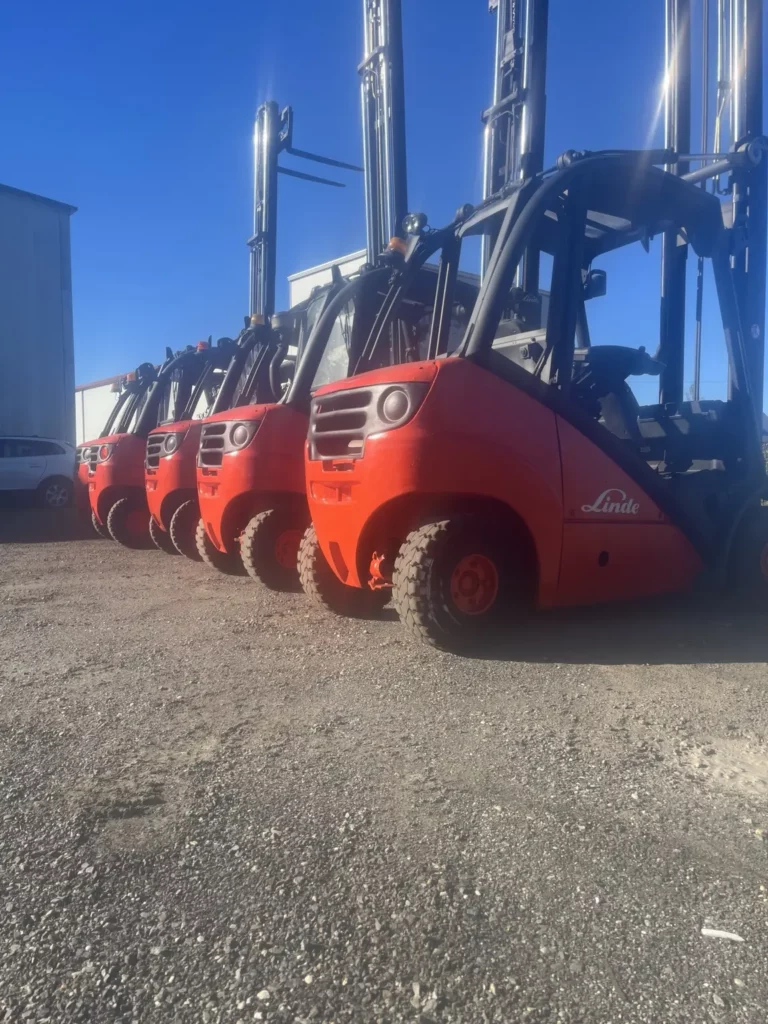 Flota de carretillas elevadoras Linde disponible en Galicia
